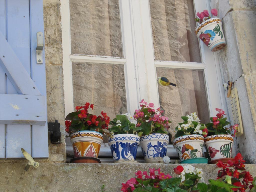 Domaine La Rose Bed and Breakfast Caylus Eksteriør billede